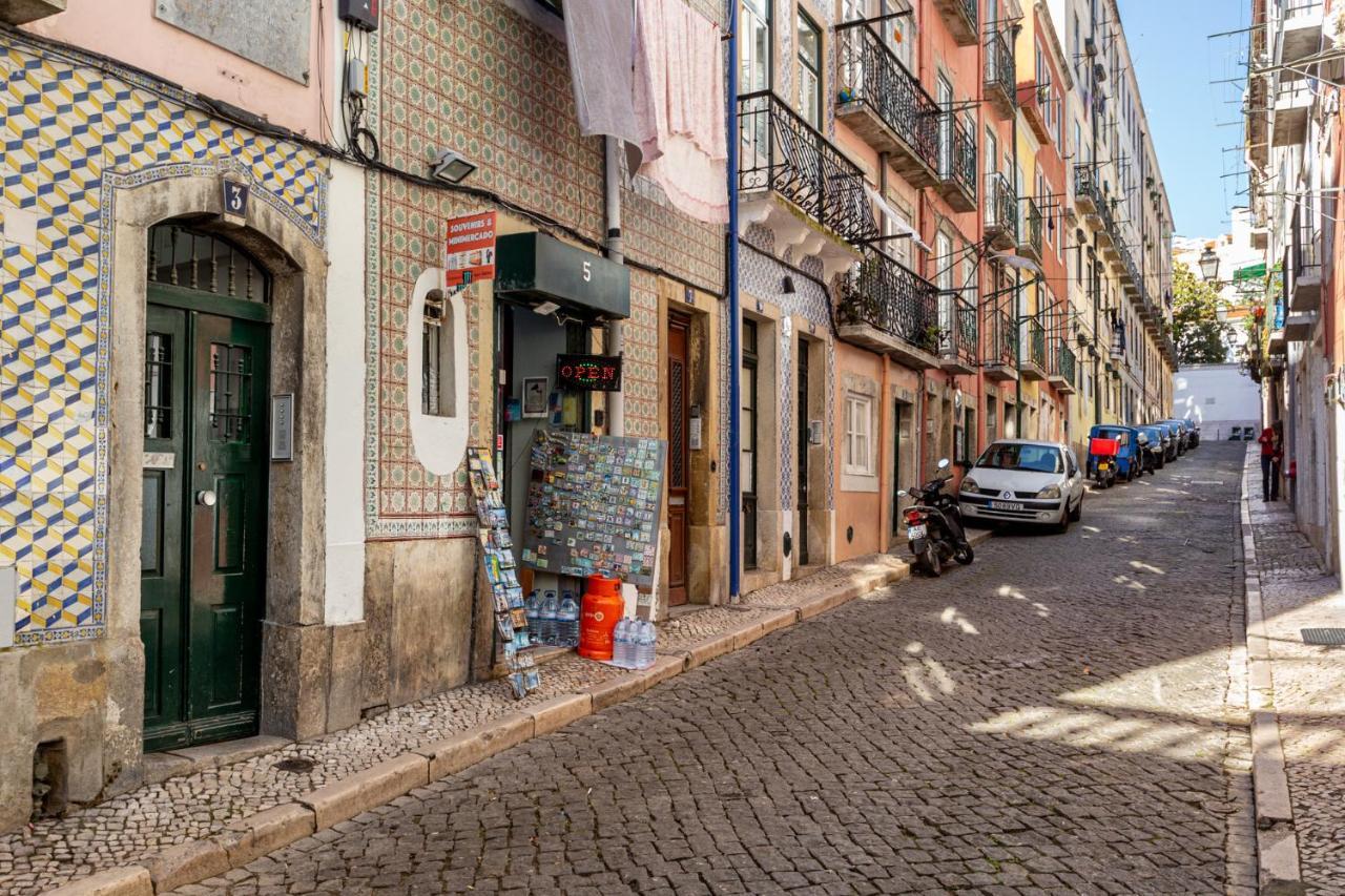 Joivy Chic 2Br Apt In Bairro Alto, 2Mins To Sao Pedro De Alcantara Viewpoint Lissabon Exterior foto